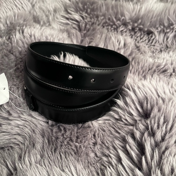 Prada Classic Black Leather Belt - Picture 6 of 8